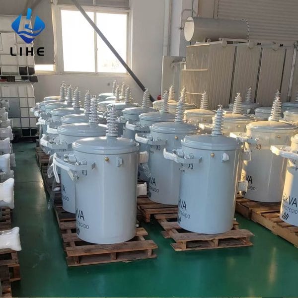 Single Phase Pole Mounted03