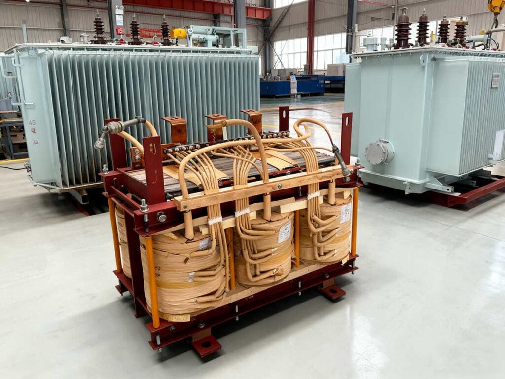 What Is an Electric Transformer? 3 oil immersed distribution Transformer winding (1)